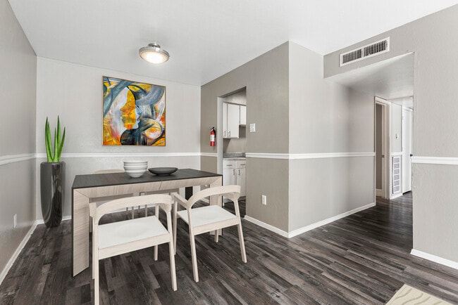 Photo - Mountain Creek Apartments