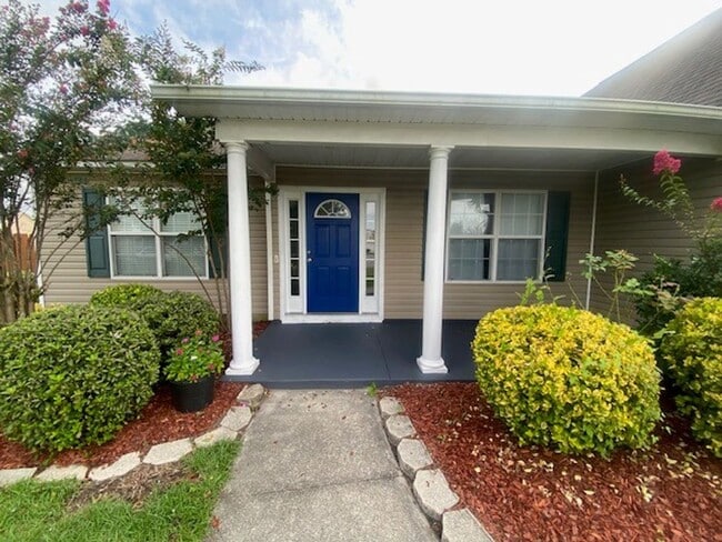 Photo - Welcome to this stunning 3-bedroom, 2-bathroom home located in Courntey Pines