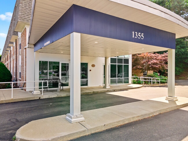 Landings on the Trail Apartment Homes