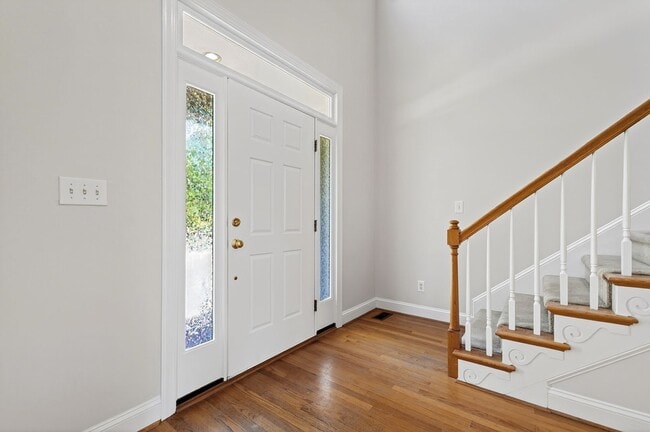 Photo - Move-In Ready Gem in Sought-After Dover Ridge!