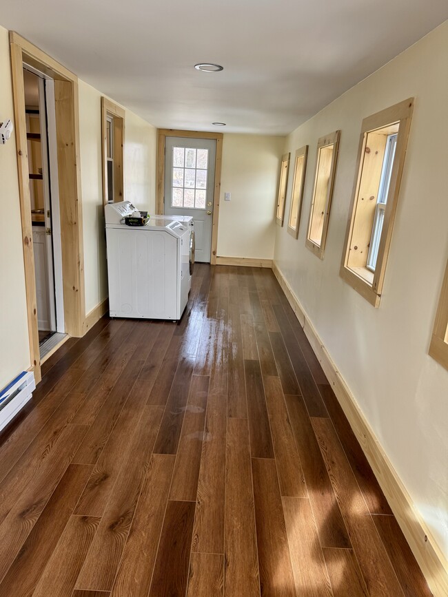 Photo - 19 Sterling St Unit 2 – Renovated 2BR