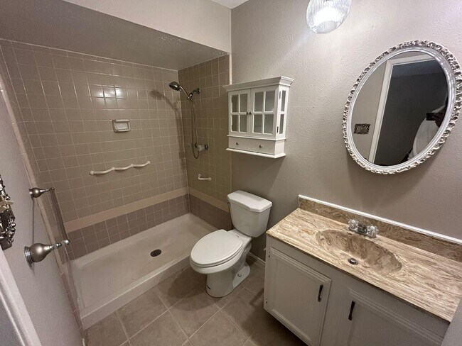 Photo - 4908 Wagner Dr