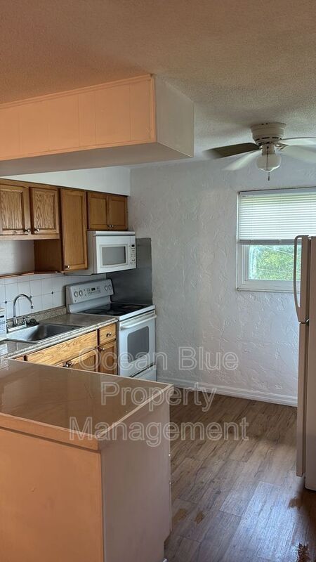 Photo - 1942 Passaic Ave Unit 9