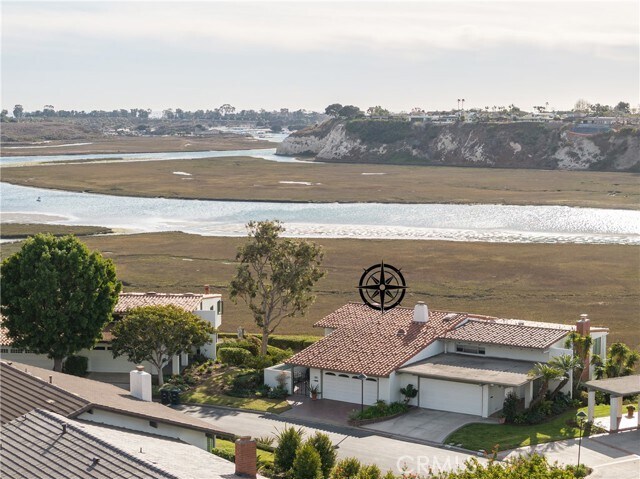 Photo - 319 Avenida Cerritos