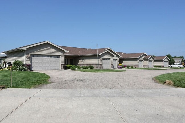 ELM GROVE ESTATES