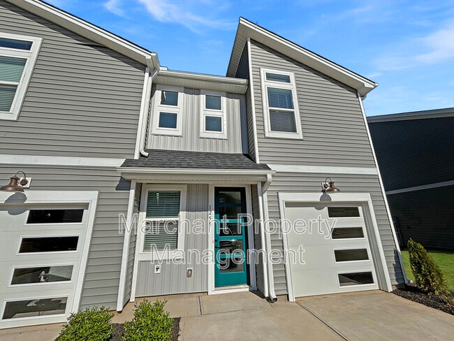 Photo - 1255 Westgate Vlg Dr