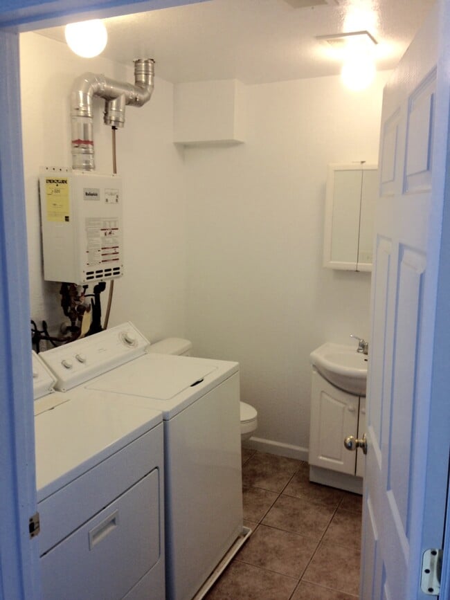 Photo - 119 6th St W Unit 119