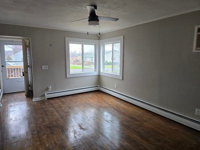 Photo - 1202 Van Vleck Rd