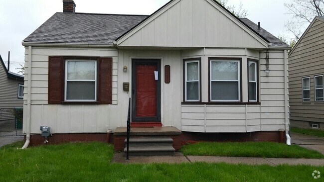 Building Photo - 2 Bedroom 1 Bathroom Eastpointe Ranch Home...