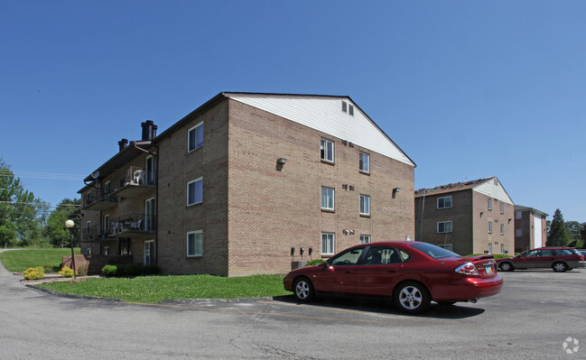 Shayler Brook Apartments - Shayler Brook Apartments