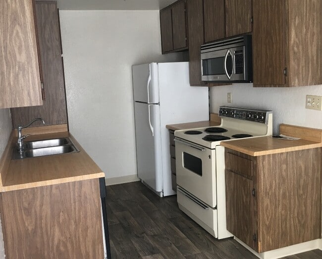 Building Photo - 4568 Georgia St Unit #3