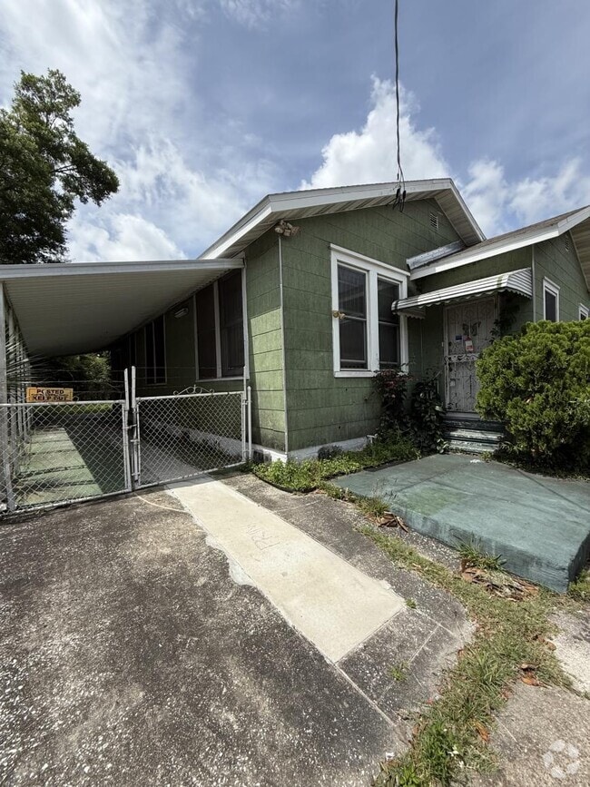Building Photo - 3 bedroom in Jacksonville FL 32209 Rental