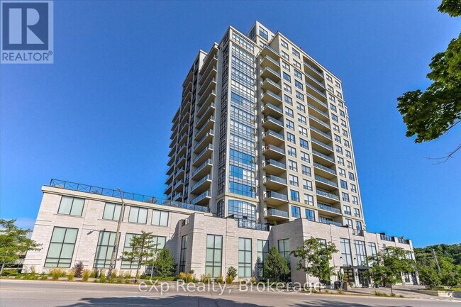 Photo - 160 Macdonell St Unité 308