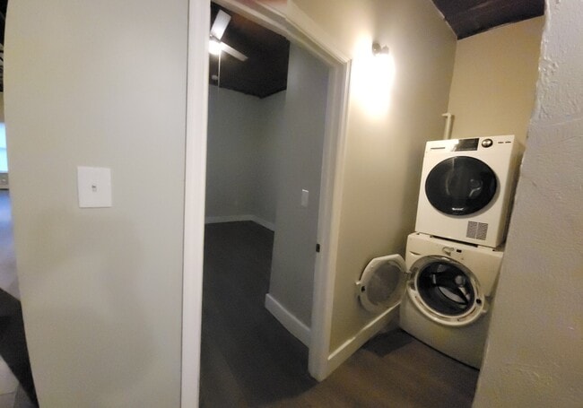 Photo - 440 Franklin Ave Unit 1