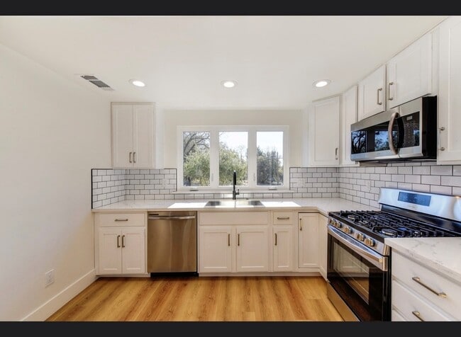 Photo - 4491 Buckeye Rd