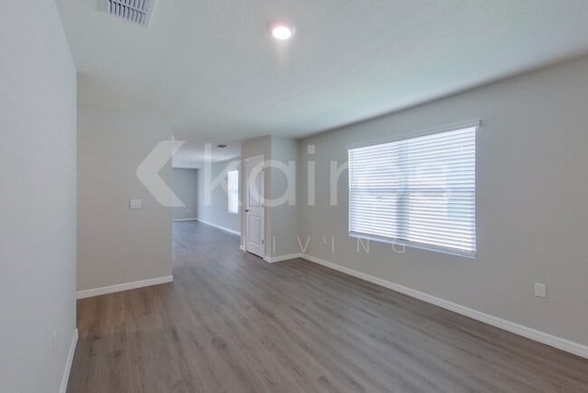 Photo - 4421 SW 85 Ln