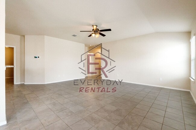 Photo - 2004 Mallard Ct