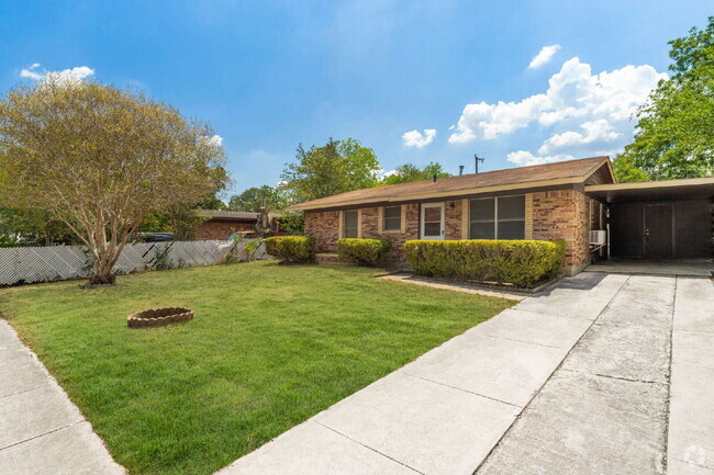 Building Photo - 218 E Villaret Blvd Rental