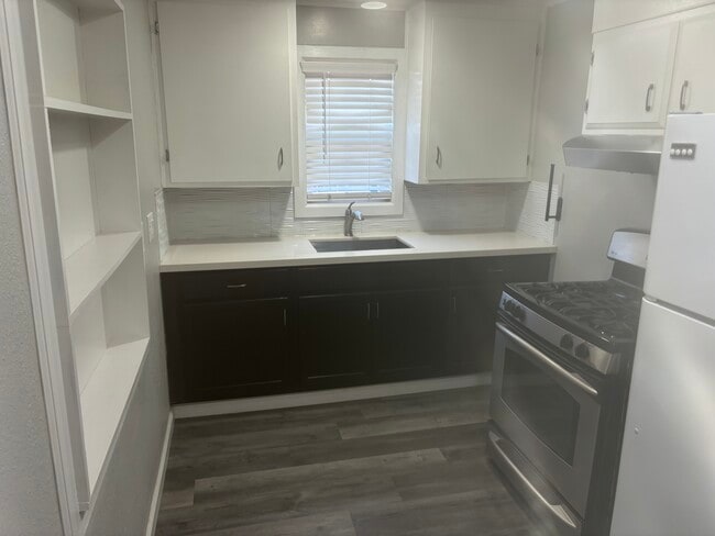 Photo - 2221 19th Ave