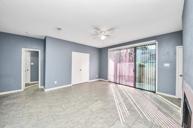 Photo - 14550 Fonmeadow Dr Unit 803