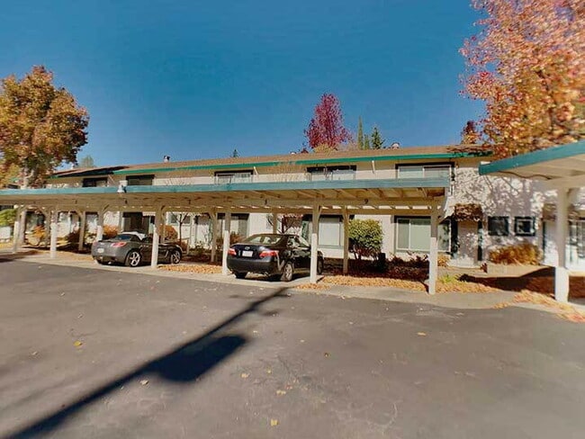 Photo - Darling 2 bed, 1.5 bath condo near Lyons Park and downtown Placerville!
