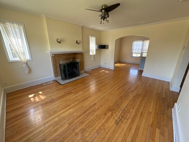 Photo - Paducah City Home