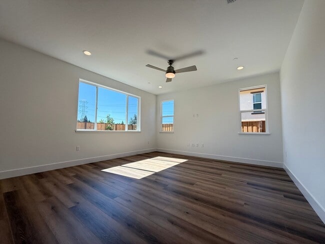 Photo - BRAND NEW 4 Bed 3 Bath Martinez Home - Jus...