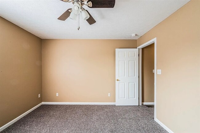 Photo - 126 Candle Ct Unit A