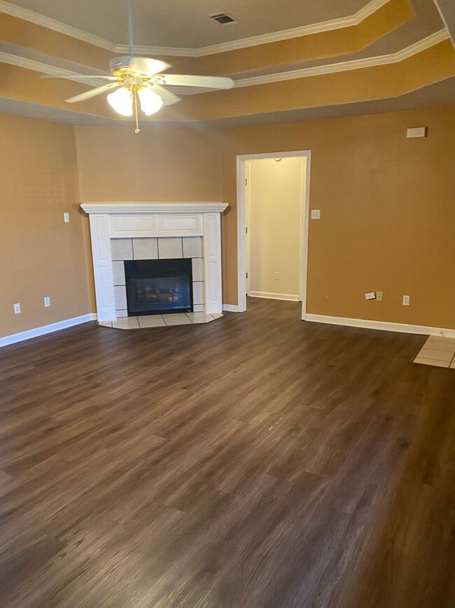 Photo - Contact Peggy Goodman 501 676 1758