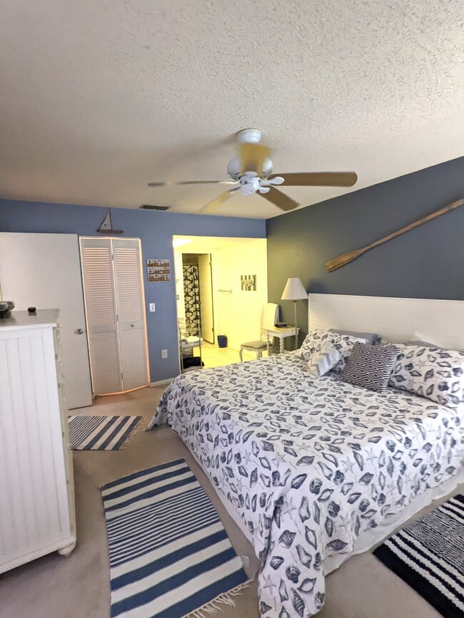 Primary bedroom - 100 Grand Blvd Unit 208