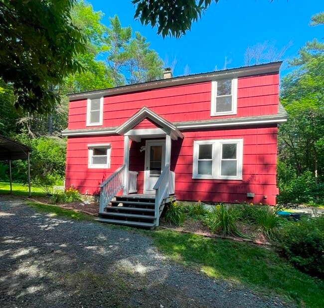 Building Photo - 39 Gibson Rd Rental
