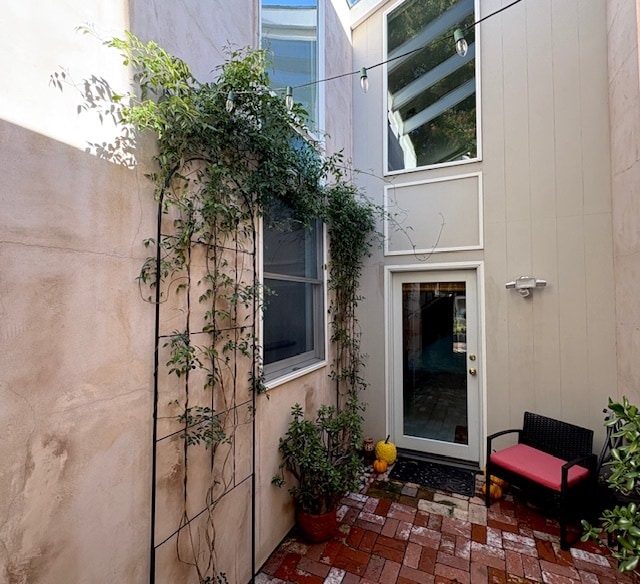 Front Patio - 1948 S Holt Ave