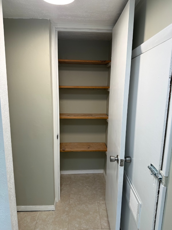 Photo - 3300 15th Ave Unidad 3