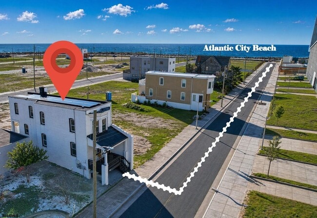 Photo - 203 S Metropolitan Ave
