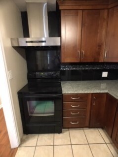 Fotografía del edificio - 355 S Elizabeth St Unidad 355