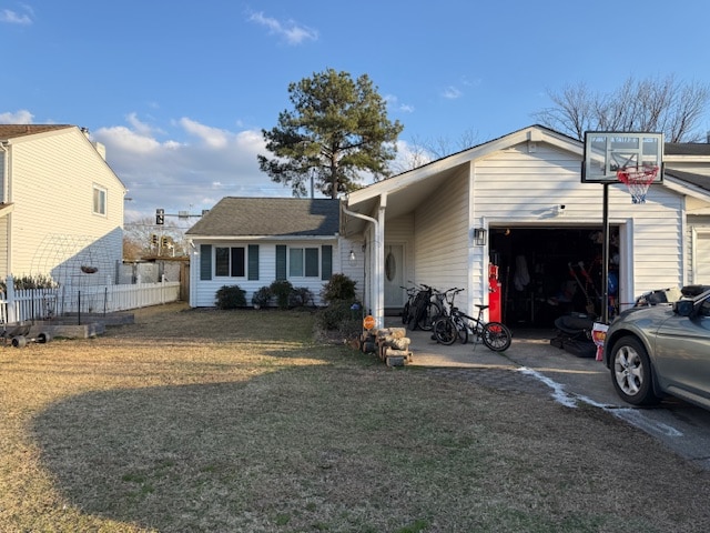 Photo - 1680 Guthrie St