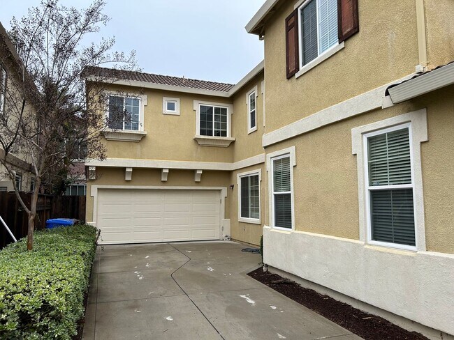 Photo - COMING SOON! Great Brentwood location! 4 bedroom, 2.5 baths!