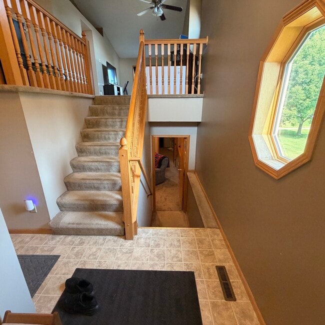 Photo - 9205 Orchard Cir