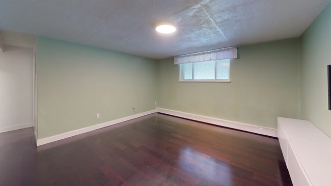 Photo - 31 Westgate Rd Unit 1