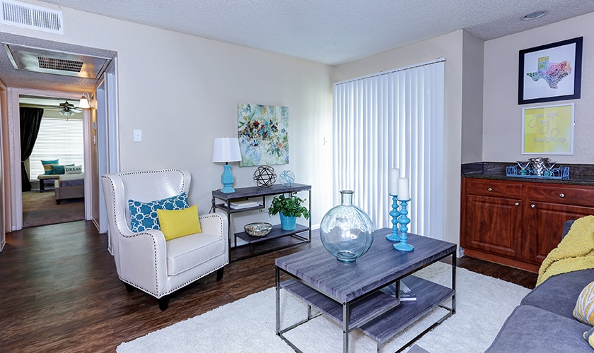 B1, 2Bedroom 1 Bath 855SF