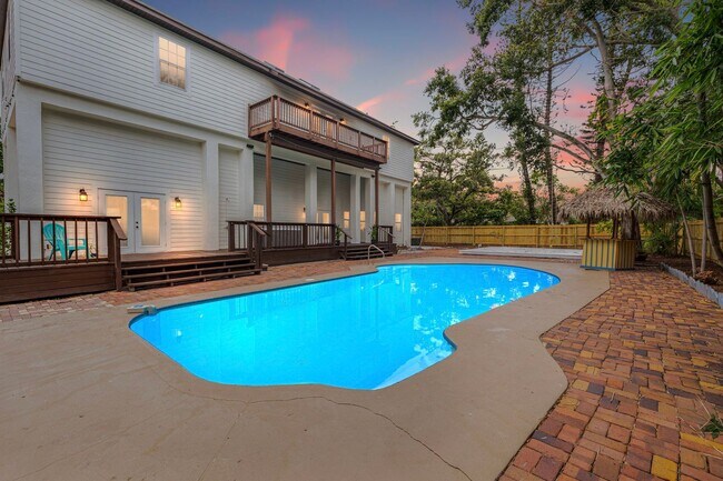 Building Photo - 106 OSE Rentals LLC Unit Bagel House