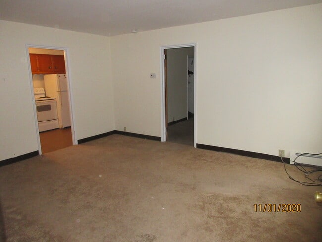 Photo - 1050 Lucas Ave Ext Unit 2