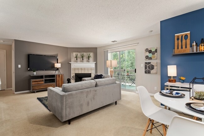 University Ridge Apartments