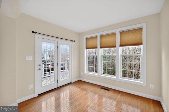 Photo - 333 Caldwell Terrace SE