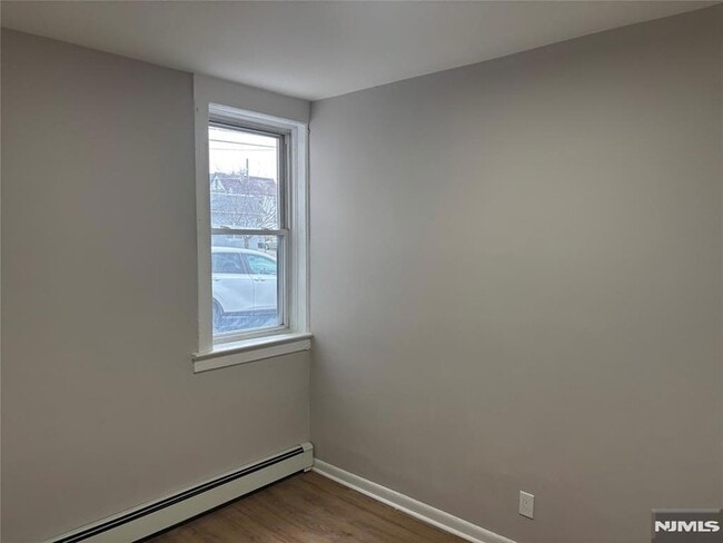 220 Palisade Ave Unit 1B