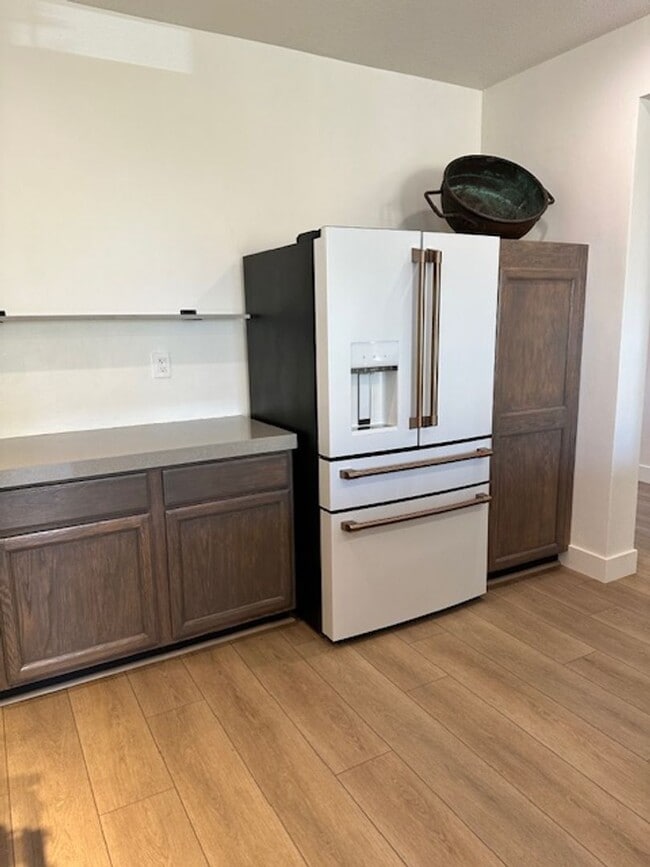 Photo - Active Senior Community for 55 and oldaer! Located in beautiful Sun City, Roseville.