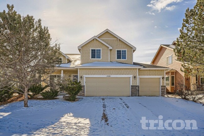 Photo - 1220 Sunset Way