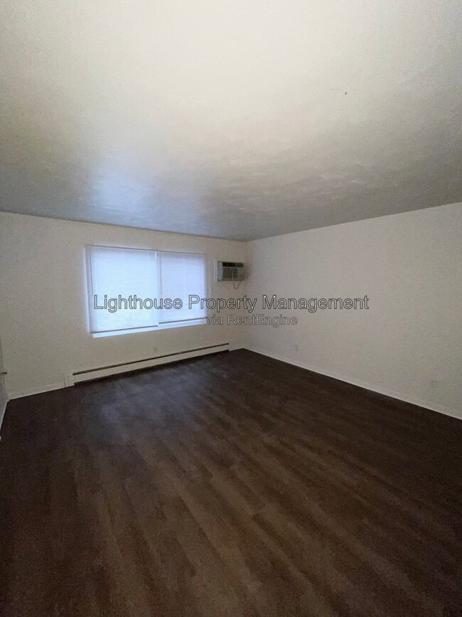 Photo - 1924 Sunnyside Dr