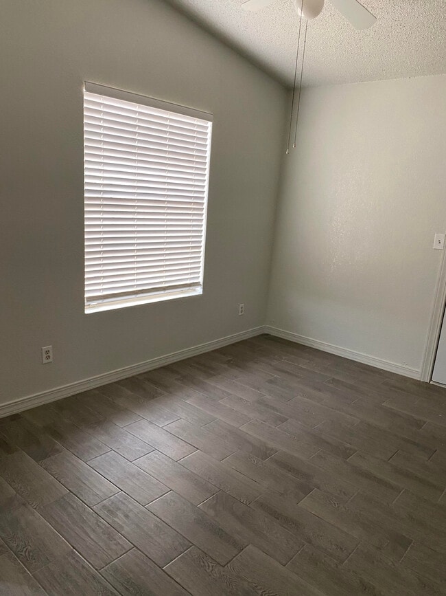 ÁREA DE COCINA - 2629 Red Sails Dr Unidad APARTMENT #A