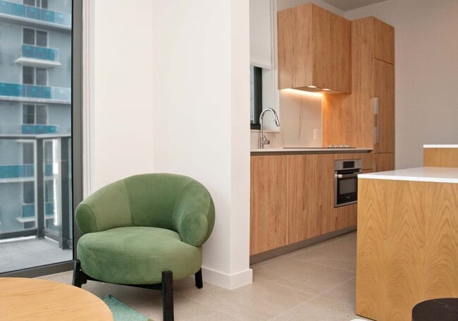 Photo - 11 NE 6th St